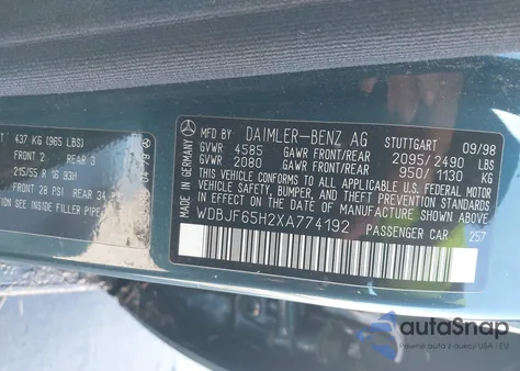 1999 Mercedes-Benz E 320 z USA, uszkodzony, nr VIN WDBJF65H2XA774192